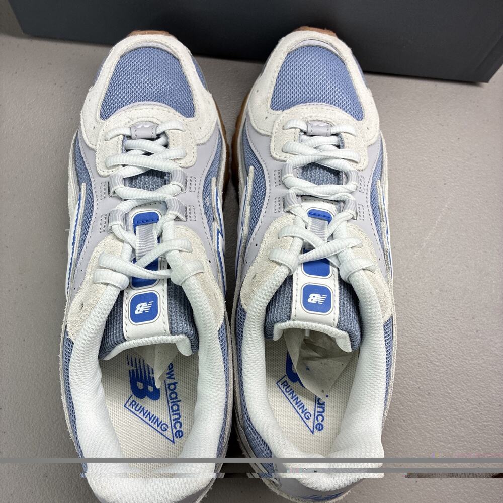 New Balance 204L Gray/Blue Sneakers w/ Gum Rubber Sole 6.5M/8W NEW With Box - Picture 5 of 7